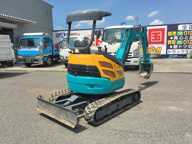 クボタミニユンボ（ミニバックホー）[写真02]