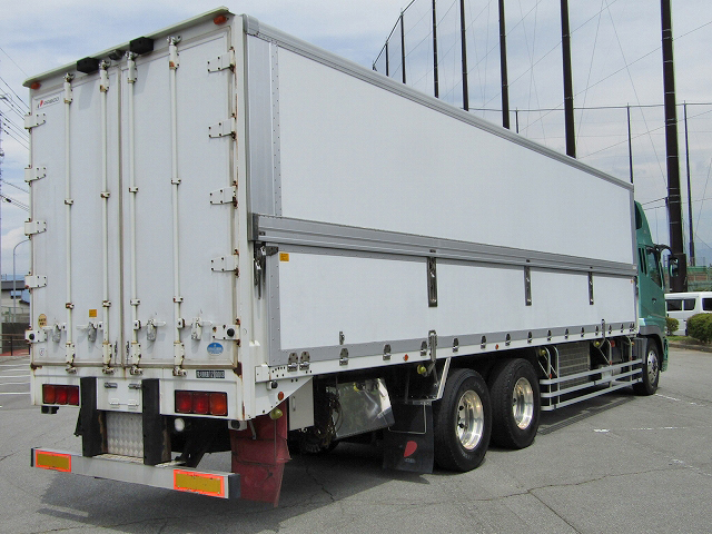 三菱ふそうスーパーグレート冷蔵冷凍ウイング大型（10t）[写真02]