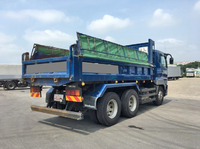 三菱ふそうスーパーグレートダンプ大型（10t）[写真02]