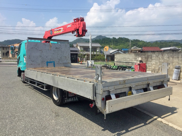 三菱ふそうファイターユニック6段増トン（6t・8t）[写真02]