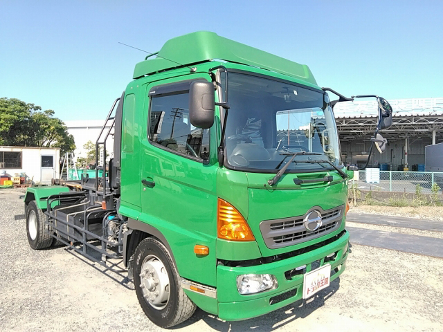 日野レンジャーアームロール増トン（6t・8t）LKG-FE7JGAA [写真01]
