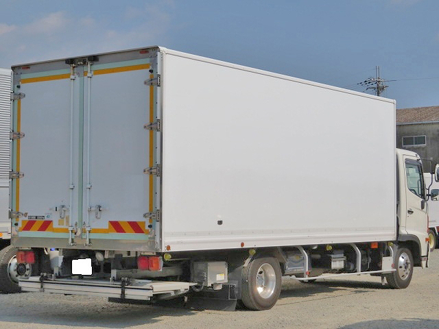 日野レンジャー冷凍車（冷蔵車）中型（4t）[写真02]