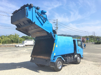 日産アトラスパッカー車（塵芥車）小型（2t・3t）[写真02]