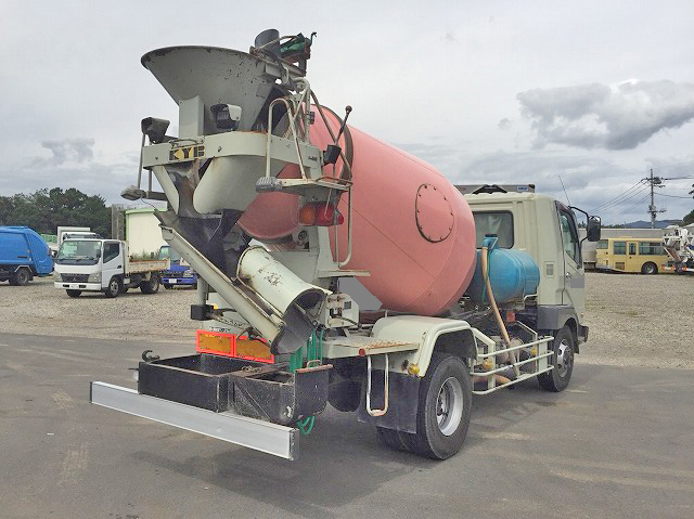 三菱ふそうファイターミキサー車（コンクリートミキサー）増トン（6t・8t）[写真02]