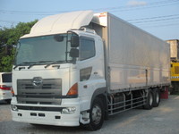 日野プロフィアアルミウイング大型（10t）[写真02]