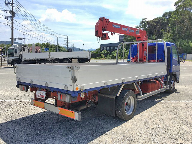 いすゞエルフクレーン4段小型（2t・3t）[写真02]