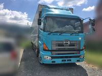 日野プロフィアアルミウイング大型（10t）[写真02]