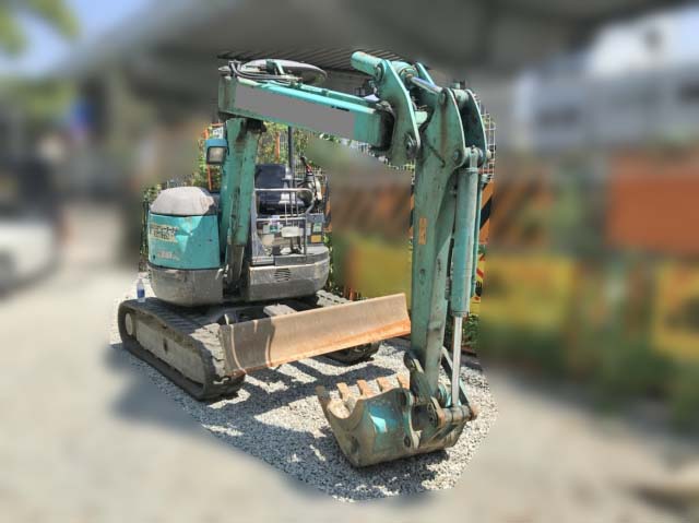 コベルコミニユンボ（ミニバックホー）SK30UR-3E [写真01]