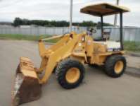 TCMタイヤショベル（ホイルローダー）[写真01]