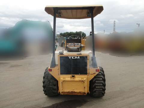 TCMタイヤショベル（ホイルローダー）[写真02]