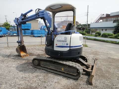 CATミニユンボ（ミニバックホー）[写真02]