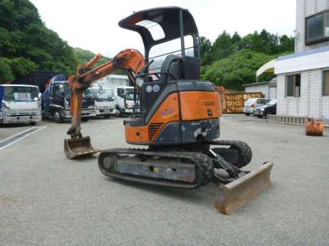 日立ミニユンボ（ミニバックホー）[写真02]
