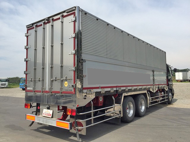 日野プロフィアアルミウイング大型（10t）[写真02]