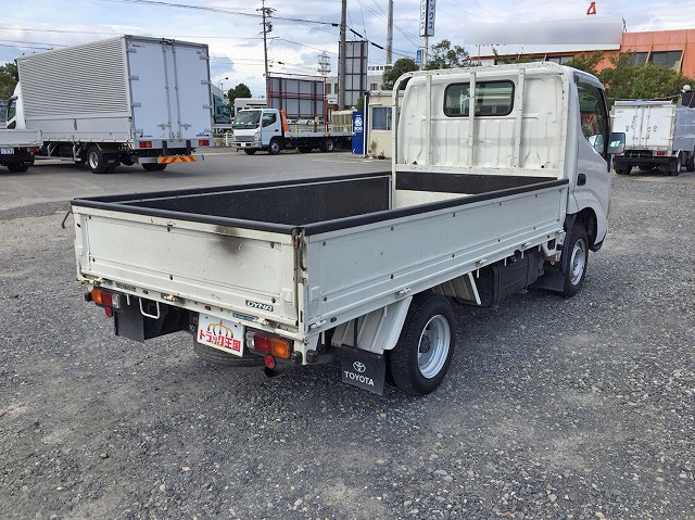 トヨタダイナ平ボディ小型（2t・3t）[写真02]