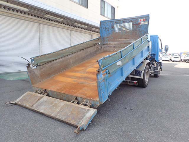 いすゞエルフローダーダンプ小型（2t・3t）[写真02]