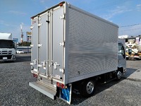 いすゞエルフアルミバン小型（2t・3t）[写真02]