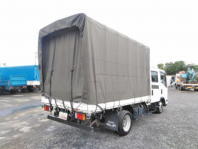 いすゞエルフダブルキャブ（Wキャブ）小型（2t・3t）[写真02]