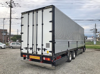 日野プロフィアアルミウイング大型（10t）[写真02]