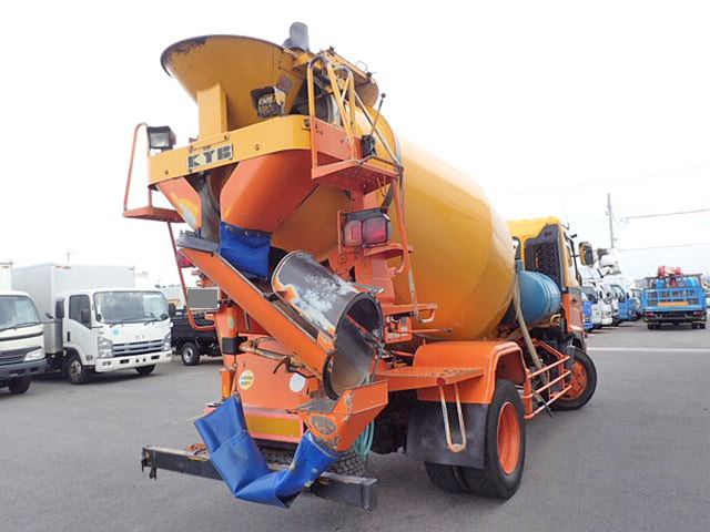 日野レンジャーミキサー車（コンクリートミキサー）増トン（6t・8t）[写真02]