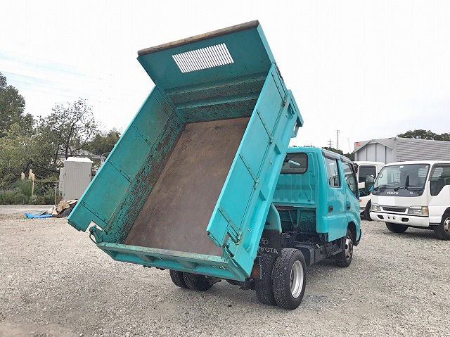 トヨタダイナダブルキャブ・ダンプ小型（2t・3t）[写真02]
