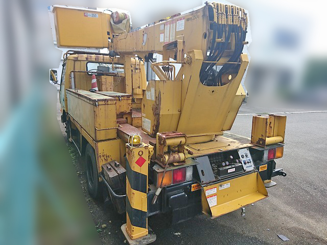 三菱ふそうキャンター高所作業車小型（2t・3t）[写真02]