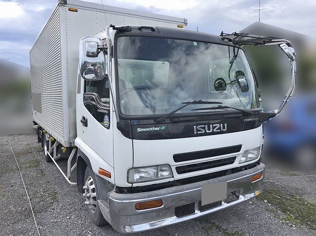 いすゞフォワードアルミバン中型（4t）[写真02]