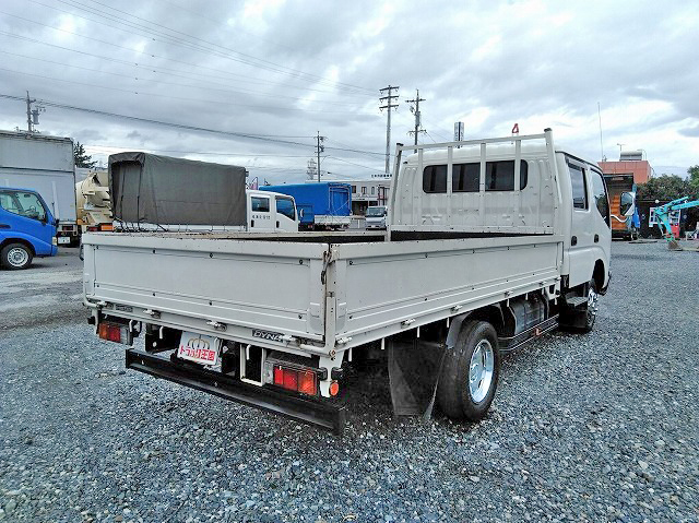 トヨタダイナダブルキャブ（Wキャブ）小型（2t・3t）[写真02]