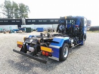 いすゞフォワードアームロール中型（4t）[写真02]