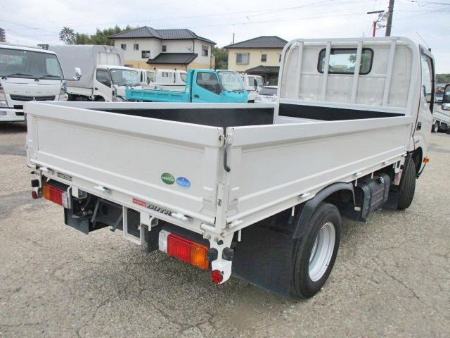 日野デュトロ平ボディ小型（2t・3t）[写真02]