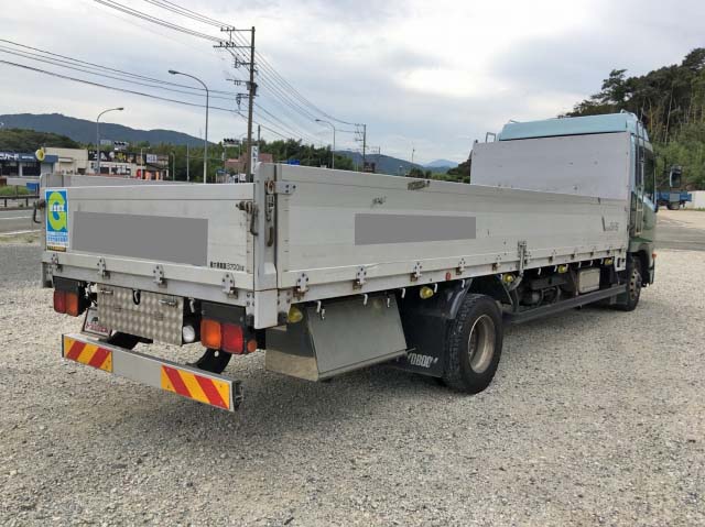 UDトラックスコンドルアルミブロック中型（4t）[写真02]