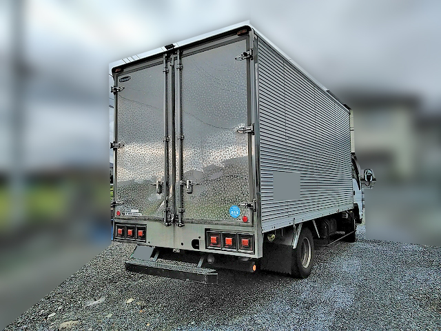 いすゞエルフアルミバン小型（2t・3t）[写真02]