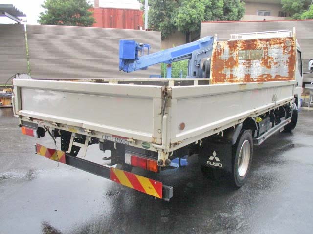 三菱ふそうキャンター平ボディ小型（2t・3t）[写真02]