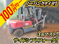 日産フォークリフト[写真01]