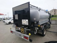 三菱ふそうキャンタータンク車（タンクローリー）小型（2t・3t）[写真02]