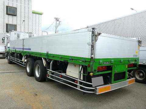 いすゞギガアルミブロック大型（10t）[写真02]