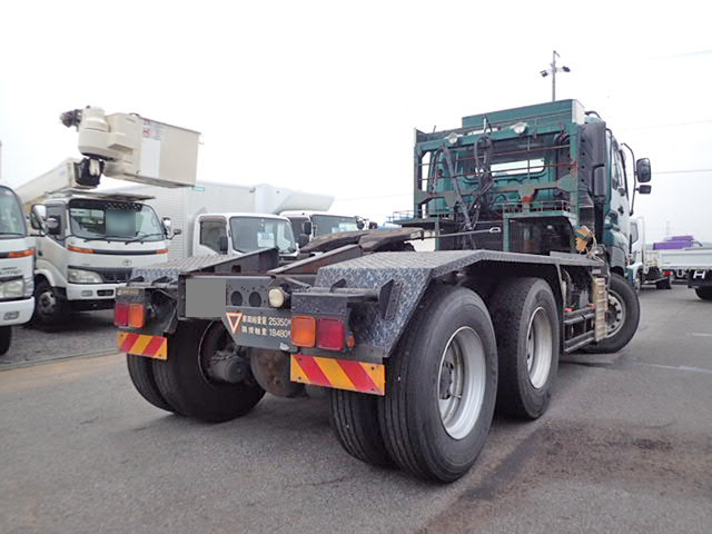 いすゞギガトレーラーヘッド（トラクターヘッド）大型（10t）[写真02]