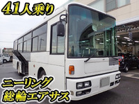 UDトラックスその他の車種バス[写真01]