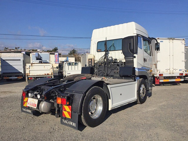 三菱ふそうスーパーグレートトレーラーヘッド（トラクターヘッド）大型（10t）[写真02]