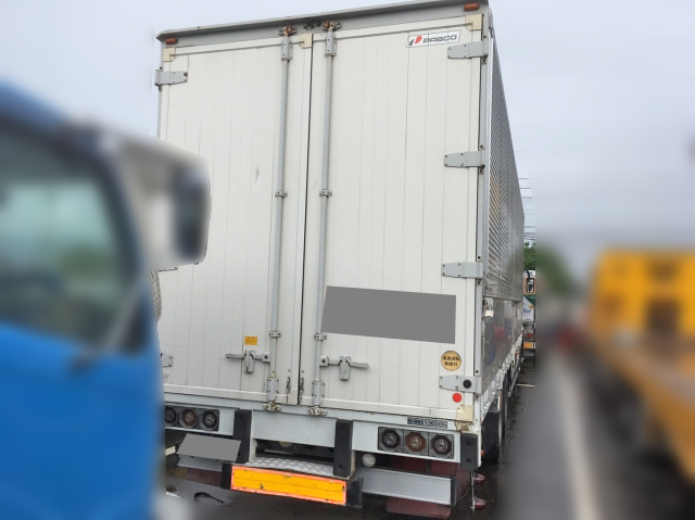 三菱ふそうスーパーグレートアルミウイング大型（10t）[写真02]