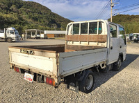 いすゞエルフダブルキャブ（Wキャブ）小型（2t・3t）[写真02]