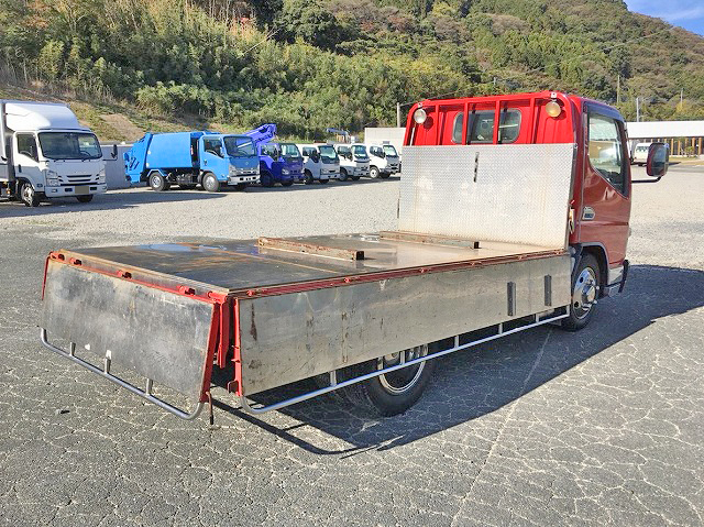 三菱ふそうキャンター平ボディ小型（2t・3t）[写真02]