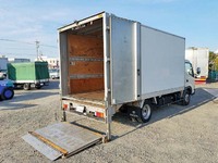 トヨタダイナパネルバン小型（2t・3t）[写真02]