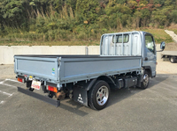 三菱ふそうキャンター平ボディ小型（2t・3t）[写真02]
