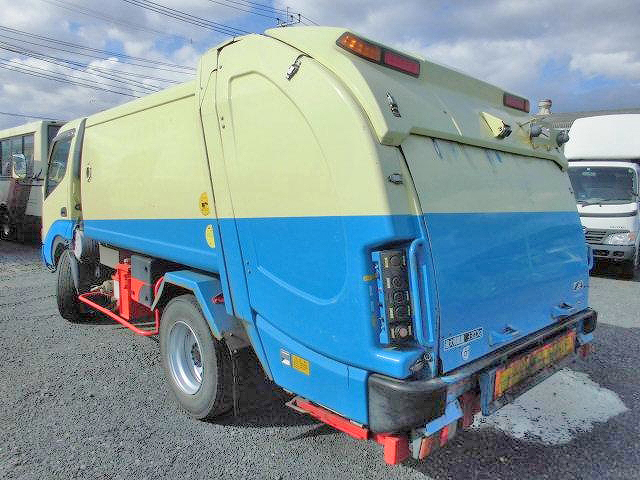 日野デュトロパッカー車（塵芥車）小型（2t・3t）[写真02]