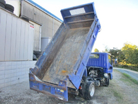 三菱ふそうキャンターダンプ小型（2t・3t）[写真02]