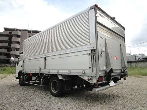 いすゞエルフアルミウイング小型（2t・3t）[写真02]