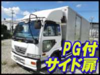 UDトラックスコンドルアルミバン中型（4t）[写真01]