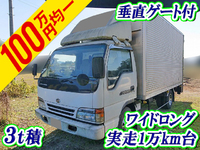 UDトラックスコンドルアルミバン小型（2t・3t）[写真01]