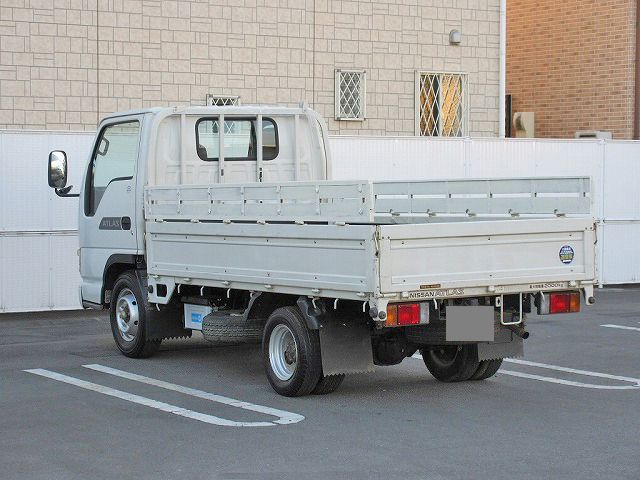 日産アトラス平ボディ小型（2t・3t）[写真02]