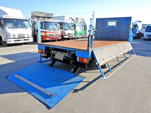 三菱ふそうキャンター平ボディ小型（2t・3t）[写真02]